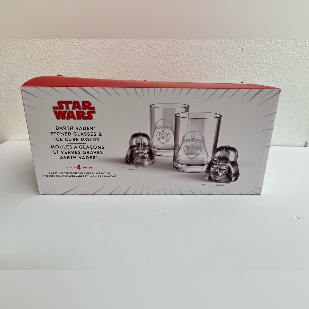 Star Wars Red and Gray Darth Vader Glass Set